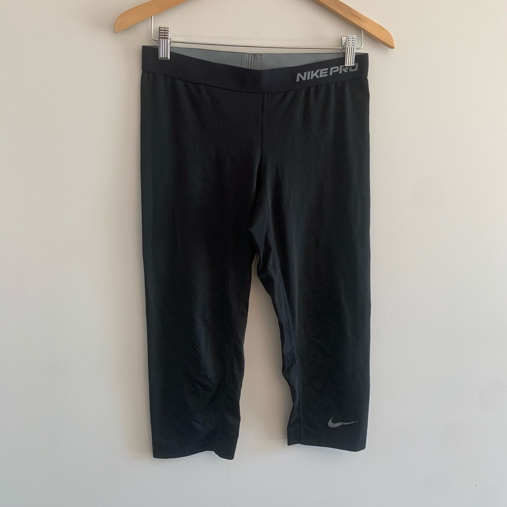Nike Pro Cropped Leggings
